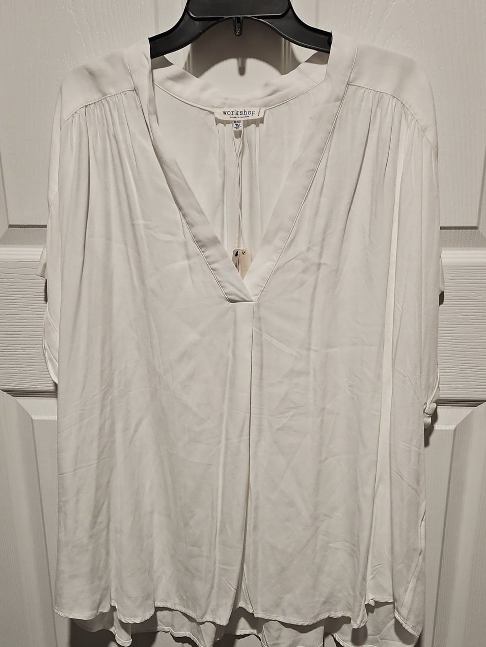 Workshop Republic Clothing White V-Neck Tunic Top